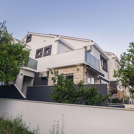 Villa Montemaris Budva Exterior photo